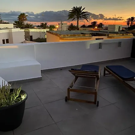 The Rocks Apartman